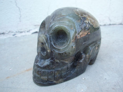 Labradorite Skull Green Helps you to confront truth, wherever you find it 170